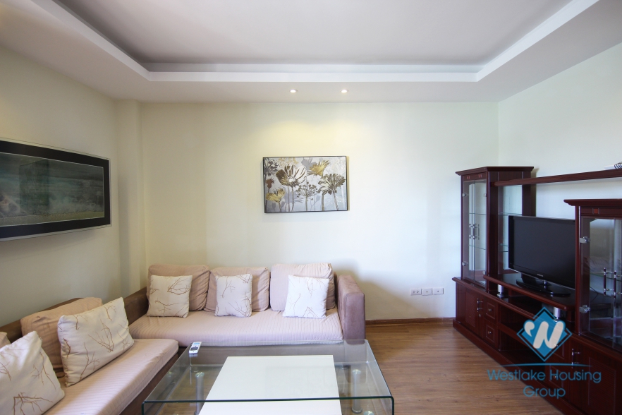 02 bedrooms apartment for rent in Kim Ma street , near Lotte Tower